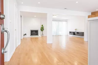 10550 Woldrich St., Lake View Terrace, CA 91342 - Photo 3