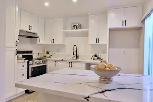 7300 Lennox, Van Nuys, CA 91405 - Photo 3