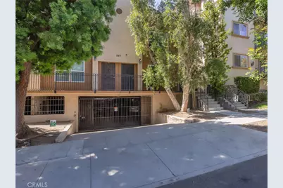 557 E San Jose Avenue #7, Burbank, CA 91501 - Photo 3
