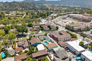 449 W Elm Ave, Burbank, CA 91506 - Photo 39
