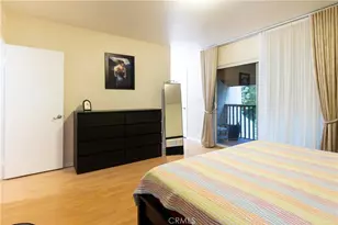 9551 Via Ricardo, Burbank, CA 91504 - Photo 19