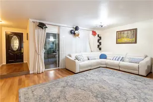 9551 Via Ricardo, Burbank, CA 91504 - Photo 5