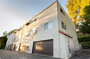 9551 Via Ricardo, Burbank, CA 91504 - Photo 3