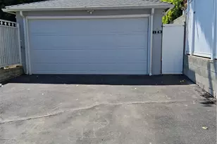 131 S Virginia Ave, Burbank, CA 91506 - Photo 21