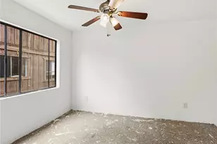 330 N 5th St, Burbank, CA 91501 - Photo 9