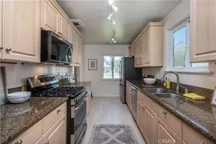736 Brown, Burbank, CA 91504 - Photo 11