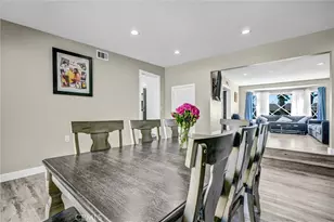14359 Cohasset, Van Nuys, CA 91405 - Photo 9