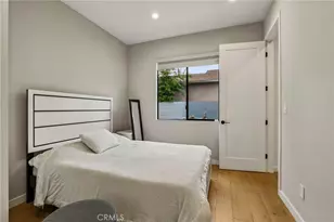 17812 Bromley Ct, Encino, CA 91316 - Photo 17