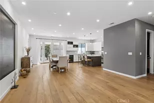 17812 Bromley Ct, Encino, CA 91316 - Photo 11