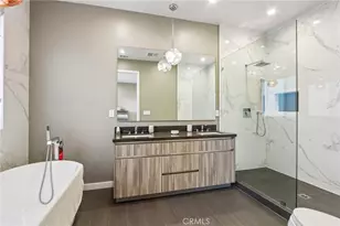 17812 Bromley Ct, Encino, CA 91316 - Photo 21