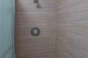 11485 Moorpark St, Studio City, CA 91602 - Photo 21