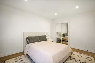 4828 Regalo, Woodland Hills, CA 91364 - Photo 21