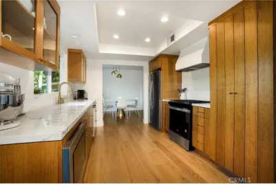 4828 Regalo, Woodland Hills, CA 91364 - Photo 13