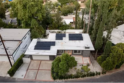 4828 Regalo, Woodland Hills, CA 91364 - Photo 41