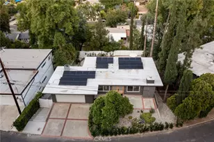 4828 Regalo, Woodland Hills, CA 91364 - Photo 41
