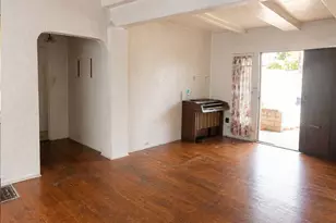 211 S Bel Aire Dr, Burbank, CA 91501 - Photo 5