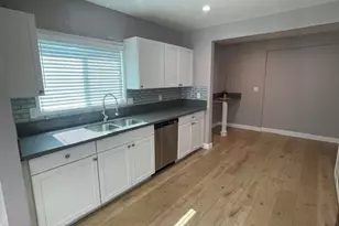 10802 Crockett St, Los Angeles, CA 91352 - Photo 9