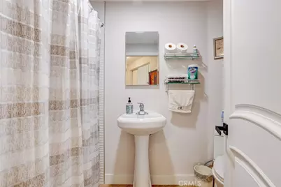 5164 N Faris Lane, Woodland Hills, CA 91364 - Photo 31