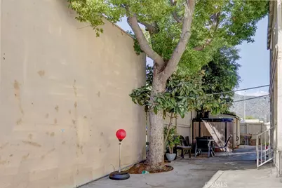 1840 W Glenoaks Blvd., Glendale, CA 91201 - Photo 51