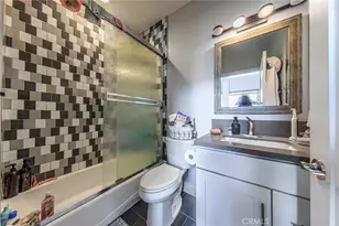 5743 Case, North Hollywood, CA 91601 - Photo 23
