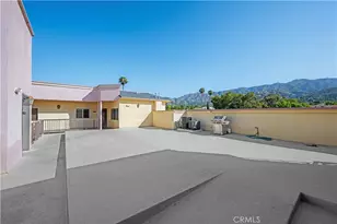 626 E Orange Grove Ave, Burbank, CA 91501 - Photo 21