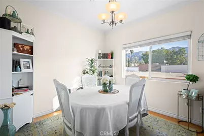 626 E Orange Grove Avenue #301, Burbank, CA 91501 - Photo 5