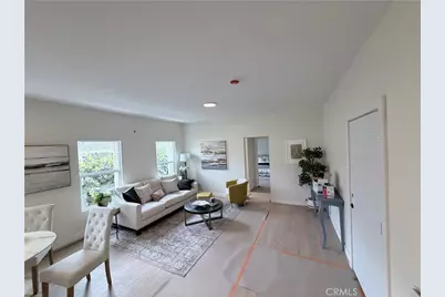 125 W Chestnut Street, Glendale, CA 91204 - Photo 3