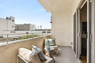 5016 Bakman, North Hollywood, CA 91601 - Photo 23