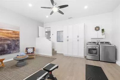1713 N Pepper, Burbank, CA 91505 - Photo 17