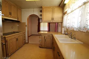 10014 Leona, Tujunga, CA 91042 - Photo 5