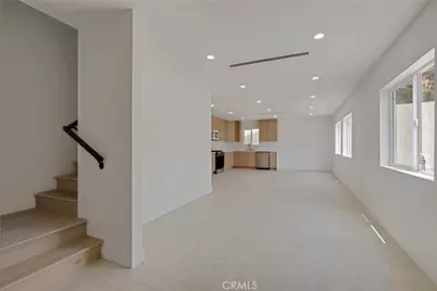8330 Outland View Drive, Los Angeles, CA 91352 - Photo 19