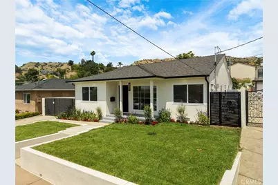 8330 Outland View Drive, Los Angeles, CA 91352 - Photo 3