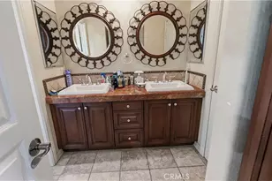 3426 Wedgewood Ln, Burbank, CA 91504 - Photo 45