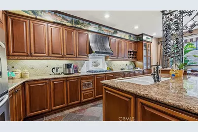 3426 Wedgewood Lane, Burbank, CA 91504 - Photo 17