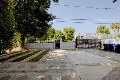 14918 Wyandotte, Van Nuys, CA 91405 - Photo 9