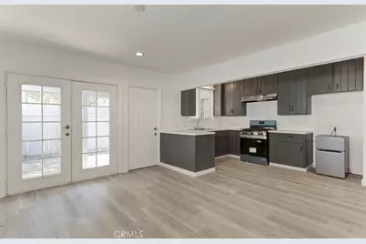 14918 Wyandotte, Van Nuys, CA 91405 - Photo 17