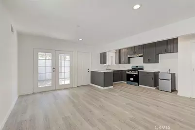 14918 Wyandotte, Van Nuys, CA 91405 - Photo 15