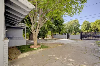 14918 Wyandotte, Van Nuys, CA 91405 - Photo 7