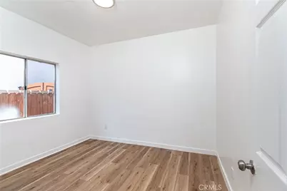 2421 S Cloverdale Avenue, Los Angeles, CA 90016 - Photo 13