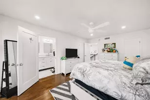 612 Wilcox Ave, Los Angeles, CA 90004 - Photo 17