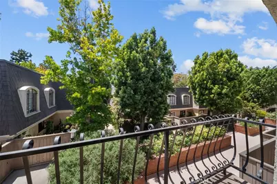 612 Wilcox Avenue, Los Angeles, CA 90004 - Photo 37