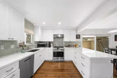 612 Wilcox Avenue, Los Angeles, CA 90004 - Photo 3