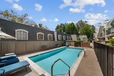 612 Wilcox Avenue, Los Angeles, CA 90004 - Photo 5