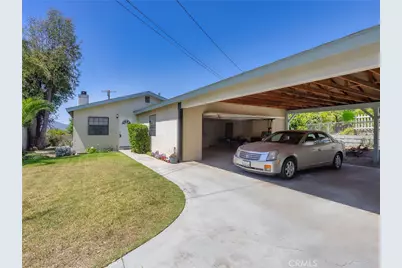 921 E Elmwood Avenue, Burbank, CA 91501 - Photo 35