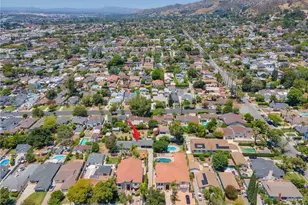 921 E Elmwood Ave, Burbank, CA 91501 - Photo 47