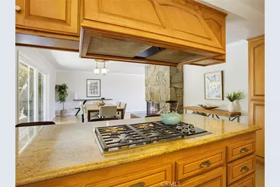 10087 Sully Drive, Los Angeles, CA 91352 - Photo 11