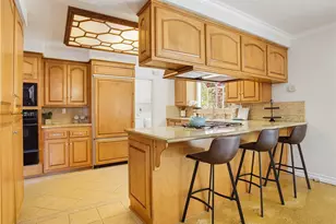 10087 Sully Dr, Los Angeles, CA 91352 - Photo 7