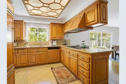 10087 Sully Drive, Los Angeles, CA 91352 - Photo 9