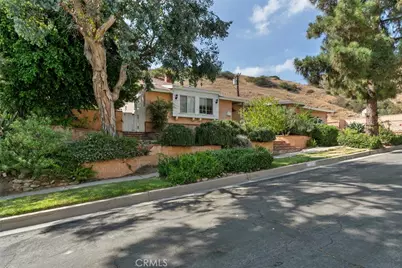 8515 Petaluma, Los Angeles, CA 91352 - Photo 1