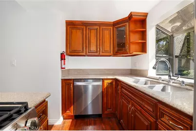5738 Skyview Way #C, Agoura Hills, CA 91301 - Photo 7